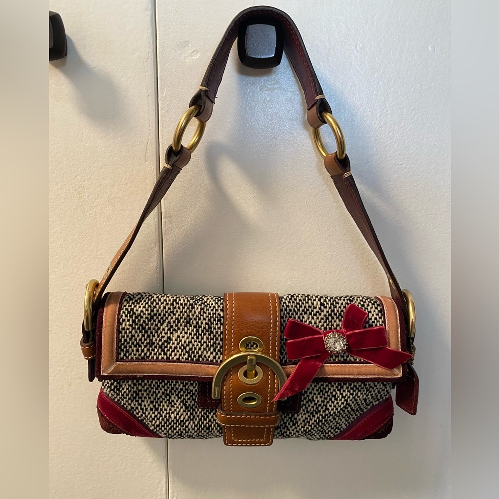 Y2K vintage Coach 8F01 Soho Tweed Suede Bow Limited Ed. Bag Swarovski RARE